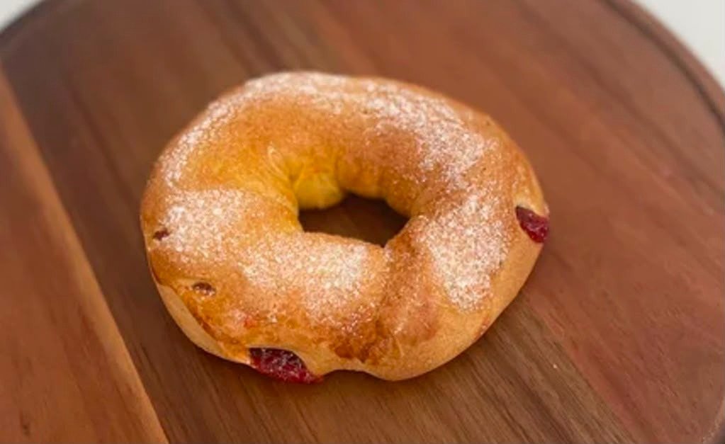 Roscón de guayaba y azúcar